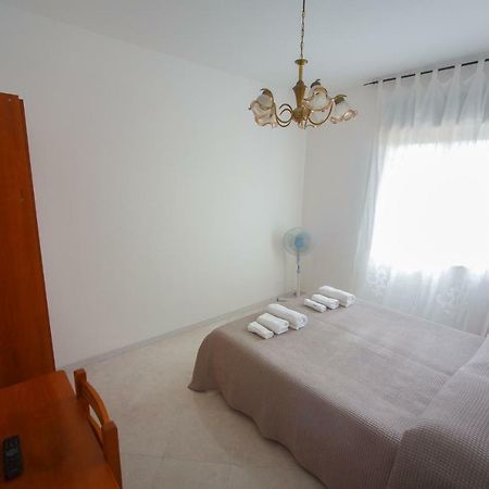 ヴァルデーリチェ Casa Vacanze L'Orizzonteアパートホテル エクステリア 写真