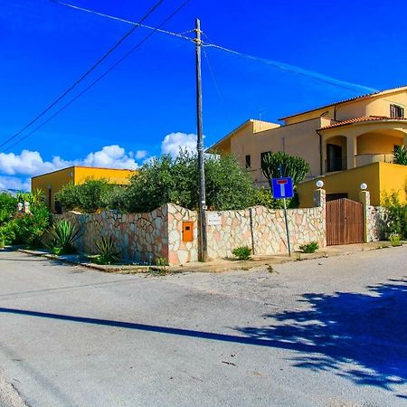 ヴァルデーリチェ Casa Vacanze L'Orizzonteアパートホテル エクステリア 写真