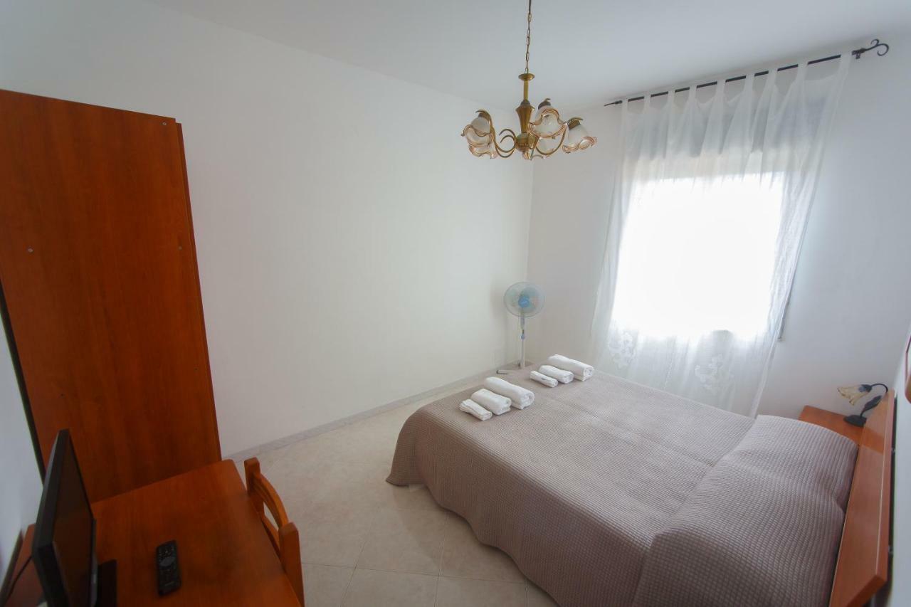 ヴァルデーリチェ Casa Vacanze L'Orizzonteアパートホテル エクステリア 写真