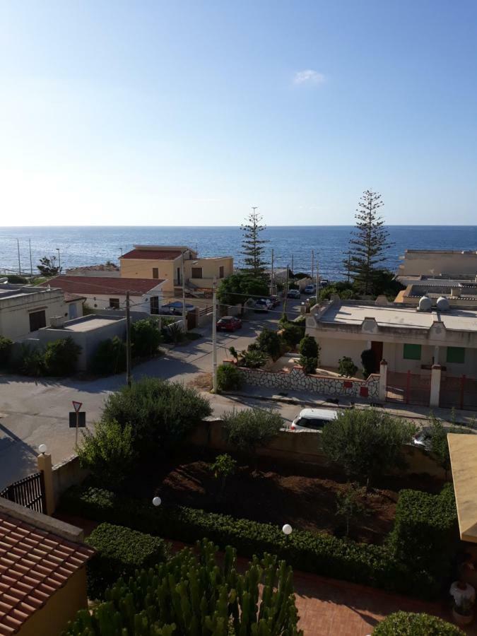 ヴァルデーリチェ Casa Vacanze L'Orizzonteアパートホテル エクステリア 写真