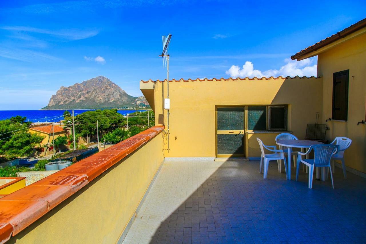 ヴァルデーリチェ Casa Vacanze L'Orizzonteアパートホテル エクステリア 写真