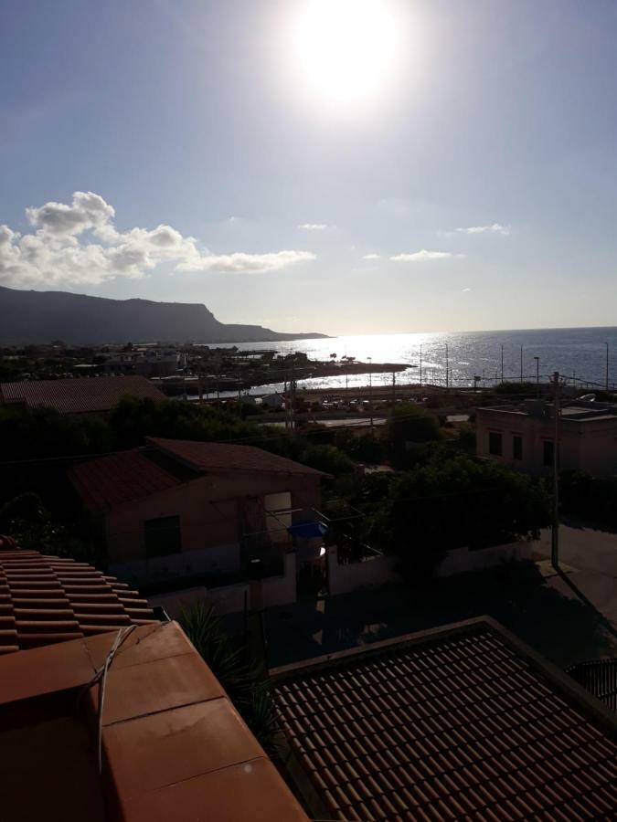 ヴァルデーリチェ Casa Vacanze L'Orizzonteアパートホテル エクステリア 写真
