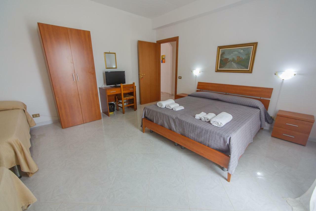 ヴァルデーリチェ Casa Vacanze L'Orizzonteアパートホテル エクステリア 写真